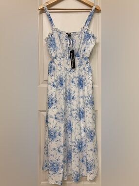 Scarlet Darkness Blue Floral Print White Maxi Sundress